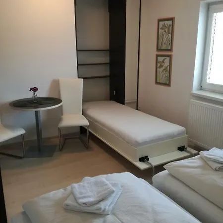 Club Apartment